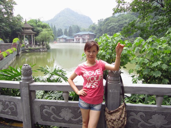 http://www.nichuk.com/images/2015.8.%E8%A5%BF%E5%B1%B1%E5%85%AC%E5%9C%92%EF%BC%88%E6%A1%82%E6%9E%97%EF%BC%89.jpg